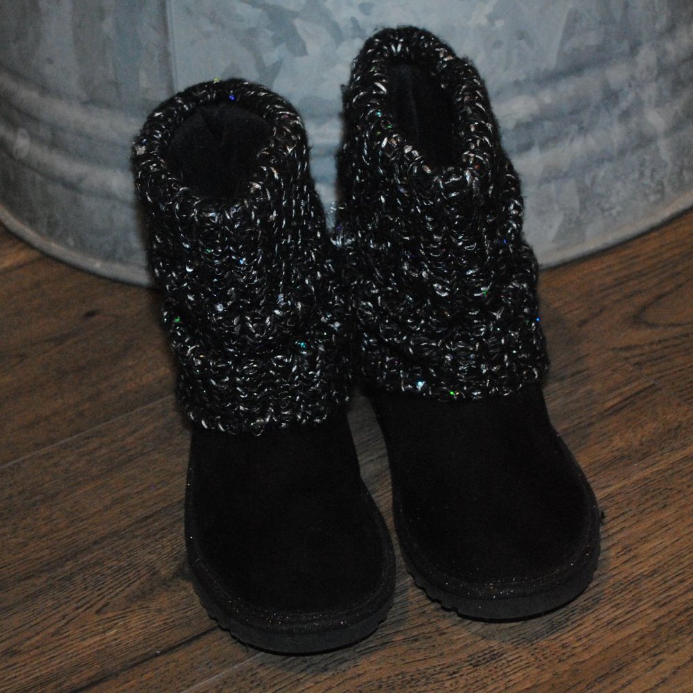 SO Black Boots with  Size